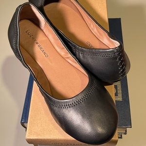 NEW LUCKY BRAND EMMIE BLACK LEATHER BALLET FLATS 10w